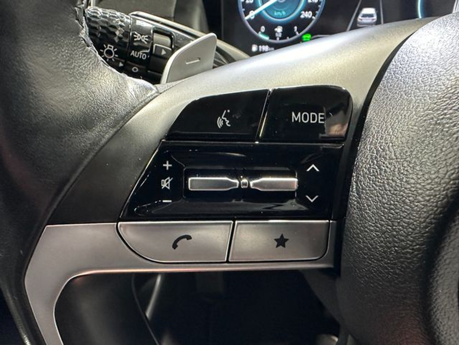 2021 Hyundai Tucson - image 16