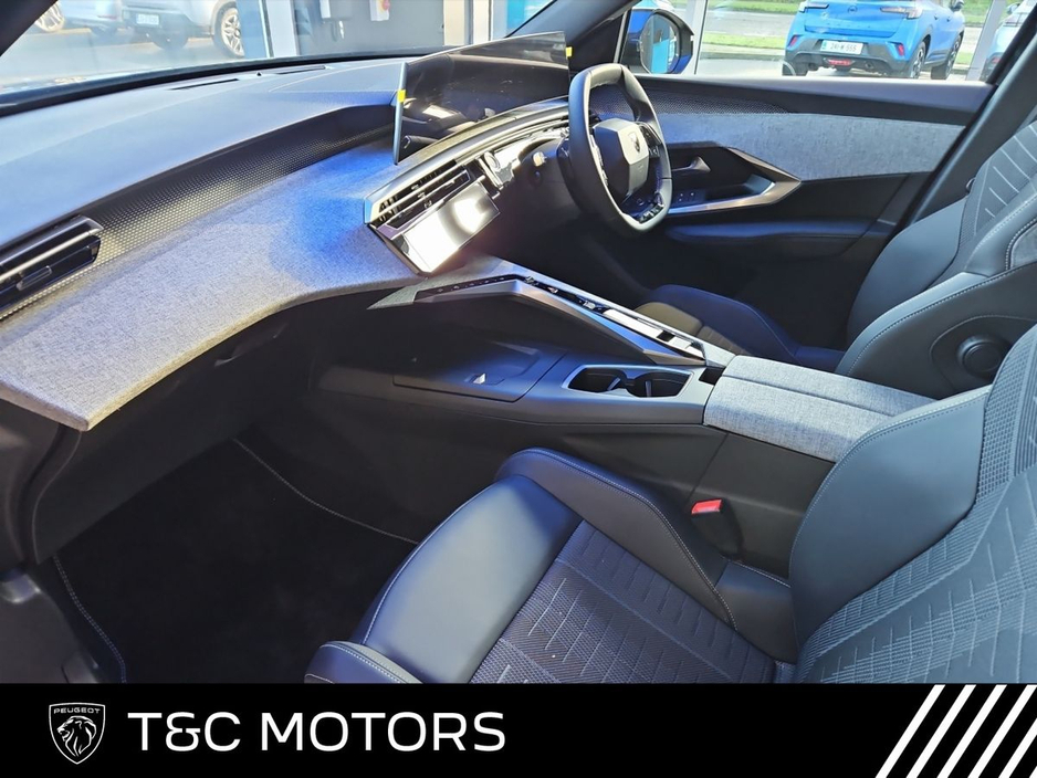 2026 Peugeot 3008 GT Hybrid Model - *Huge Spec* €51,995