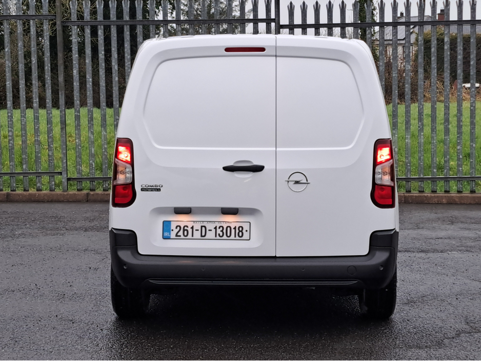 2026 Opel Combo - image 11