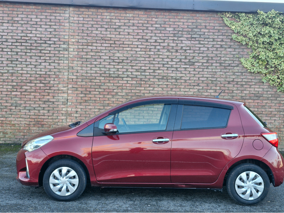 2018 Toyota Vitz AUTOMATIC LOW KMS FINANCE AVAILABLE €11,995