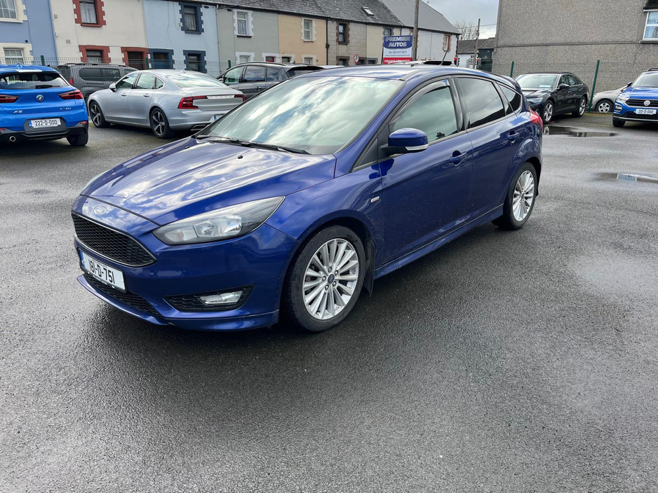 2018 Ford Focus - image 8