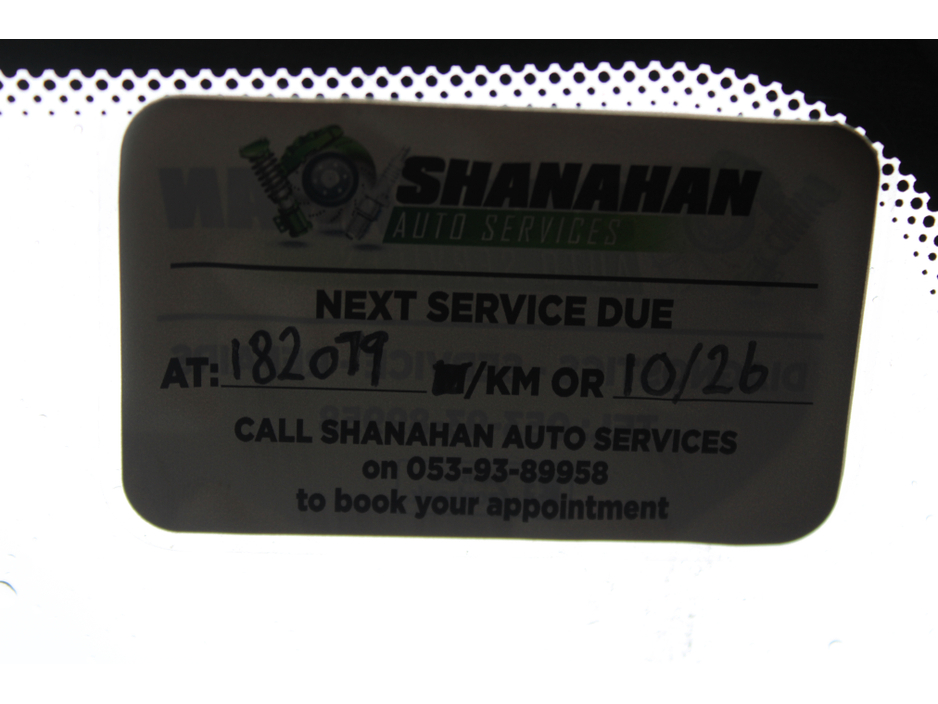 2016 BMW 5 Series - image 15