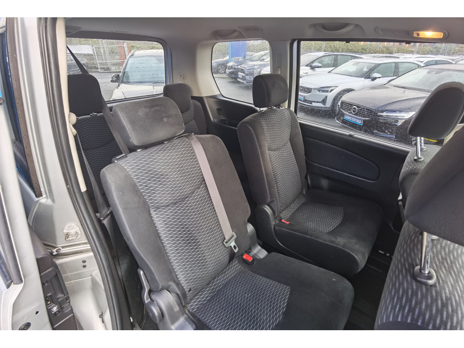 2013 Nissan Serena 2.0 AUTOMATIC **8 SEATER** PETROL HYBRID - FINANCE AVAILABLE - CALL US TODAY ON 01 492 6566 OR 087-092 5525 €9,950