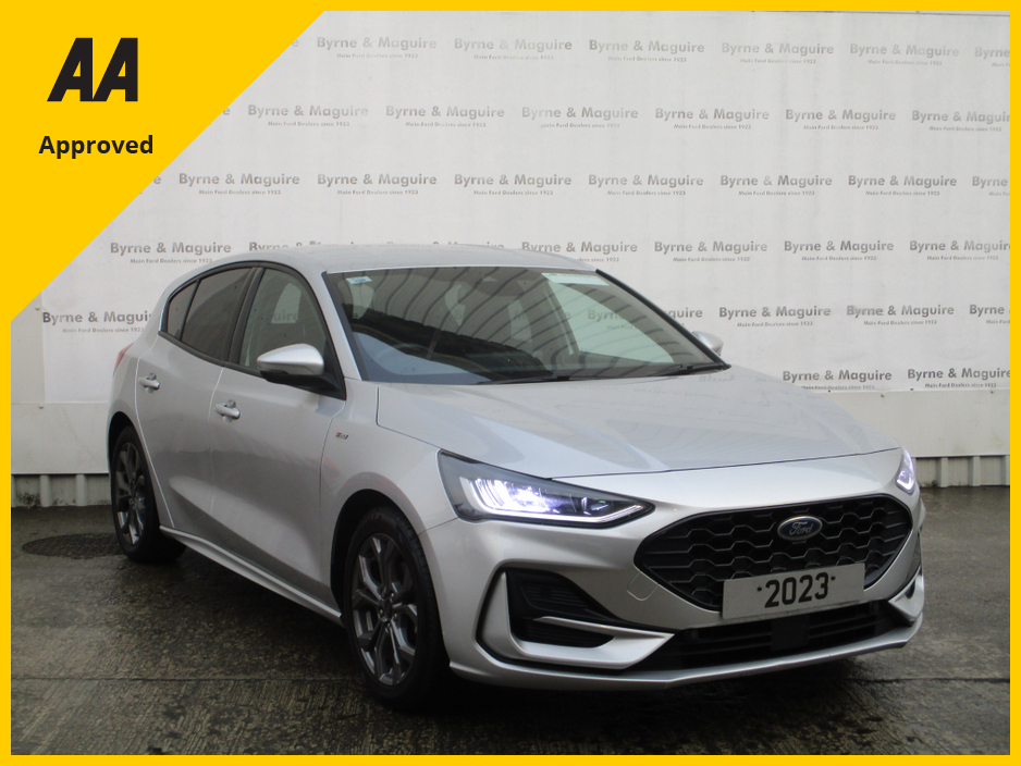 2023 Ford Focus ST-LINE 1.0 PETROL   TOP OF THE RANGE MODEL WITH ONLY 54000 KMS,  FULLY SERVICE WITH 12 MONTHS WARRANTY AND 12 MONTHS AA COVER. €28,500