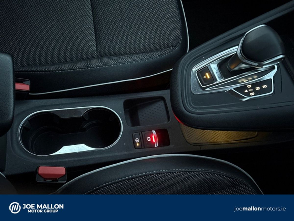 2021 Renault Captur E-TECH Plug-in 160 Auto S-Edition €21,950