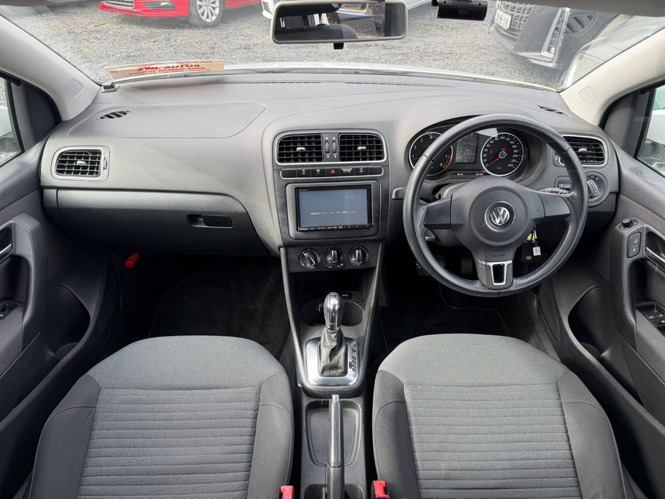 2014 Volkswagen Polo - image 15