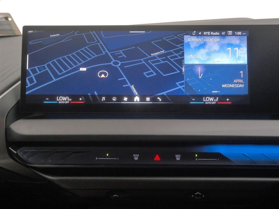 2025 BMW X3 - image 8