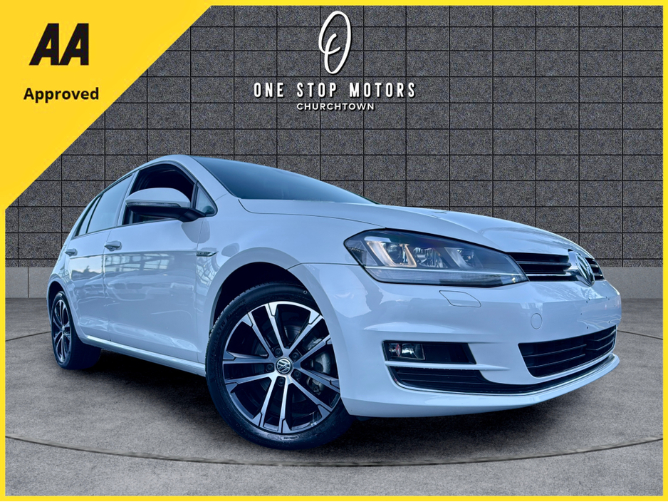 2014 Volkswagen Golf *HIGHLINE-MILANO MODEL* FULL SPC / COGNAC LEATHER - HEATED SEATS - CAMERAS - PEARL WHITE €12,900