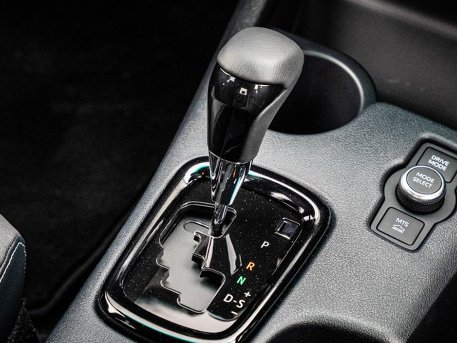 2026 Toyota Hilux - image 6