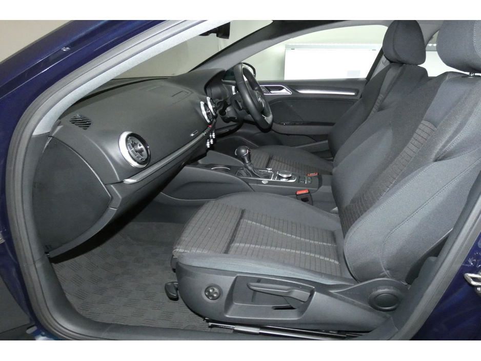 2020 Audi A3 - image 15