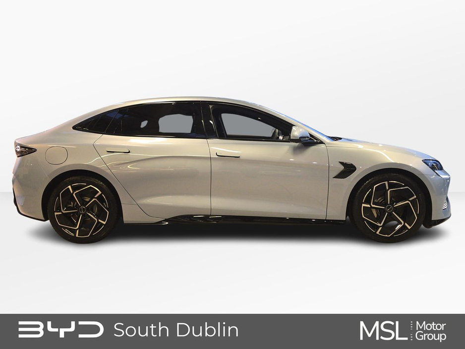 2026 BYD Seal - image 7