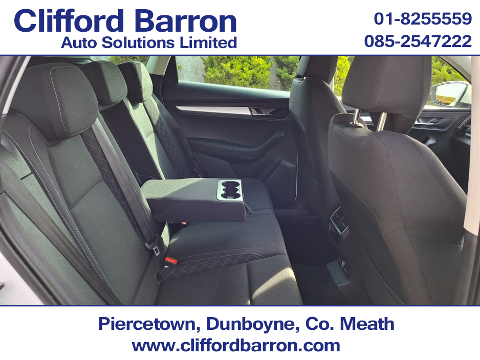 2021 Skoda Karoq - image 15