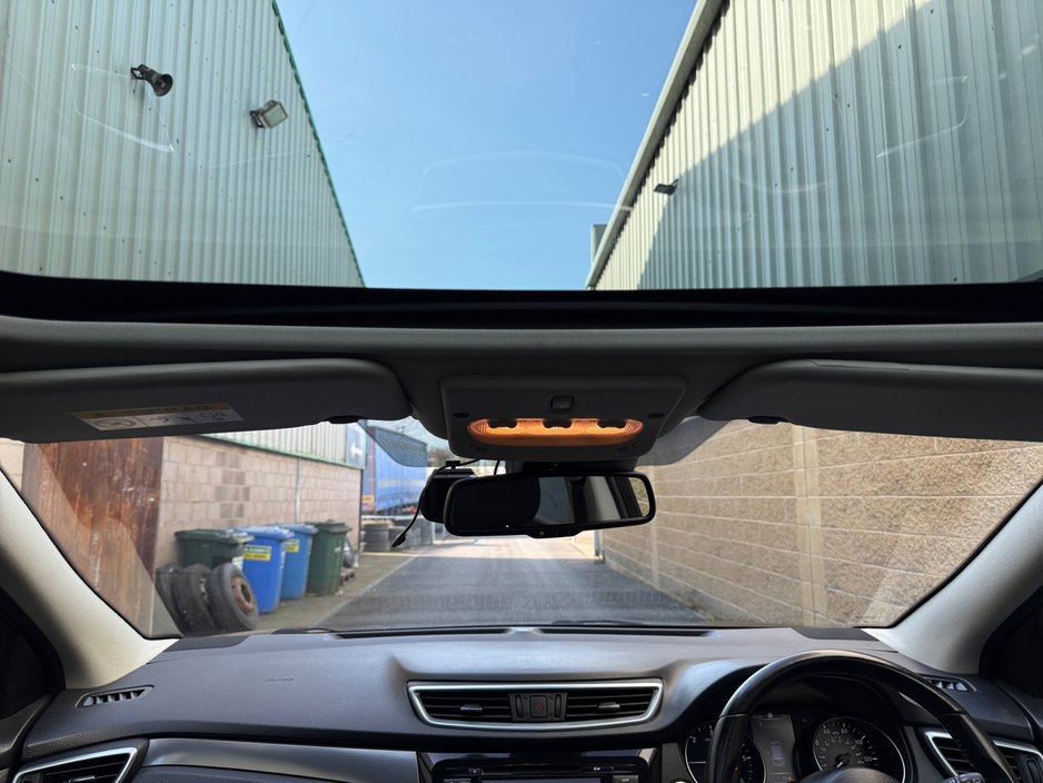 2018 Nissan Qashqai - image 9