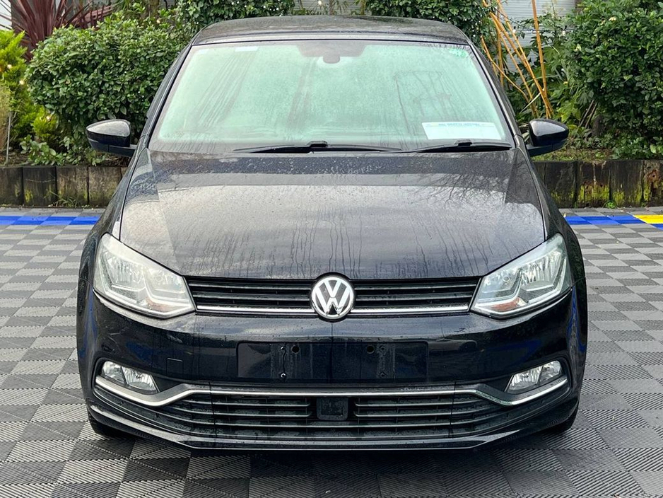 2016 Volkswagen Polo COMFORTLINE 1.2 TSI // 15" ALLOYS // NCT UNTIL 2028 // DIGITAL CLIMATE CONTROL €12,900