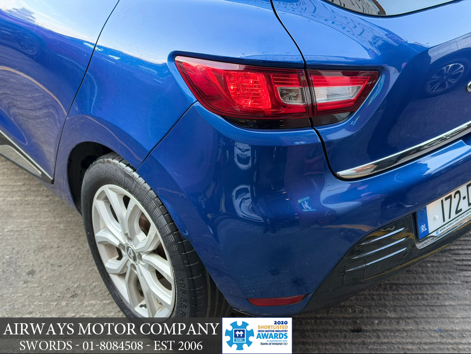 2017 Renault Clio - image 20