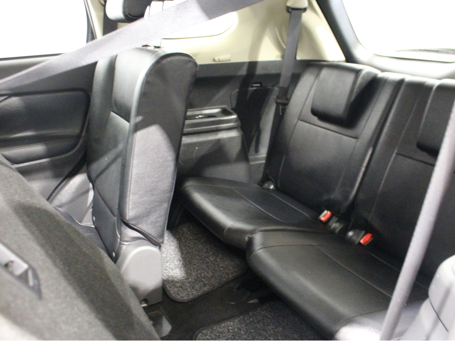 2017 Mitsubishi Outlander OUTL 4WD 6MT 4DR 7S 17MY 7 SEATS €16,950