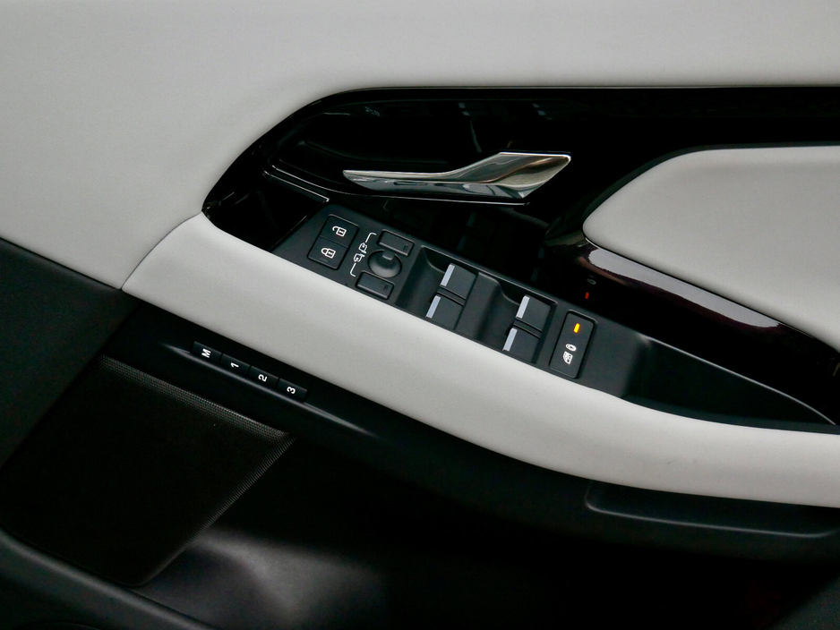 2025 Land Rover Range Rover Evoque 1.5 I3 PHEV 269 PS Dynamic SE €59,950