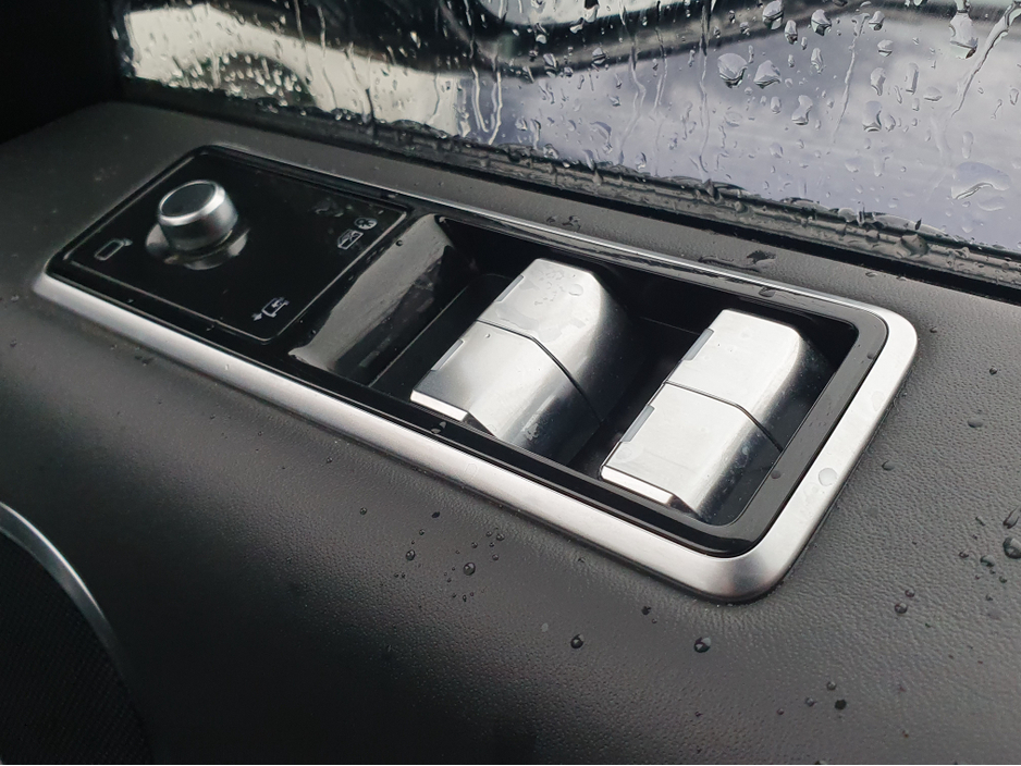 2019 Land Rover Range Rover Sport DYNAMICS HSE 3.0L SDV6 306BHP NCT 02/28 FINANCE AVAILABLE @ €193 PER WEEK SIDE STEPS/ SERVICE HISTORY/ FULL LEATHER/ HEATED SEATS/ DIGITAL DASH/ ANDROID AUTO/ APPLE CAR PLAY/ HISTORY CHECKED €42,950