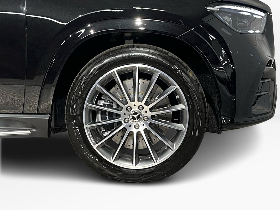 2026 Mercedes-Benz GLE Class 400e AMG 4Matic Coupe - 21 Inch Alloys - Reversing Camera - Panoramic Sunroof - Side Steps - Ambient Lighting - Sat Nav - Climate Control - Electric Heated Memory Seats - Keyless Start - Apple CarPlay €126,512