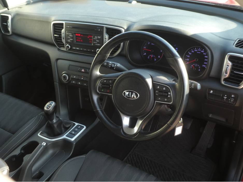 2016 Kia Sportage - image 11