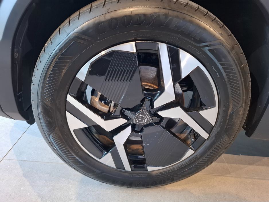 2026 Peugeot 2008 - image 14