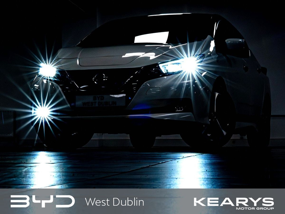 2022 Nissan Leaf - image 7