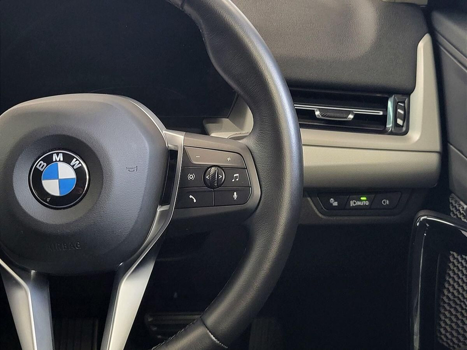 2024 BMW X1 - image 18