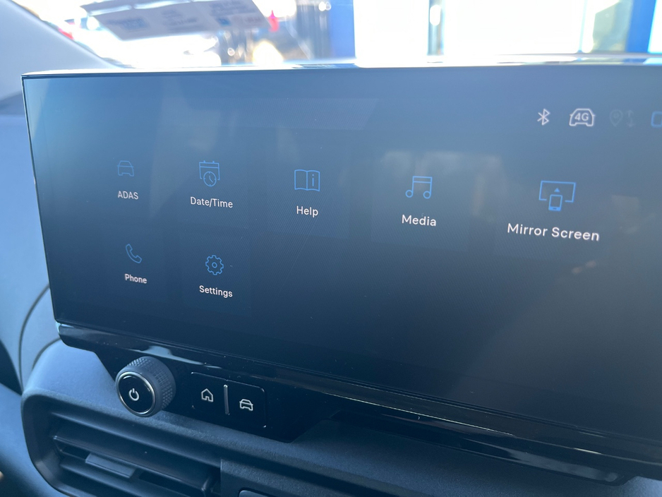 2026 Peugeot Rifter - image 18