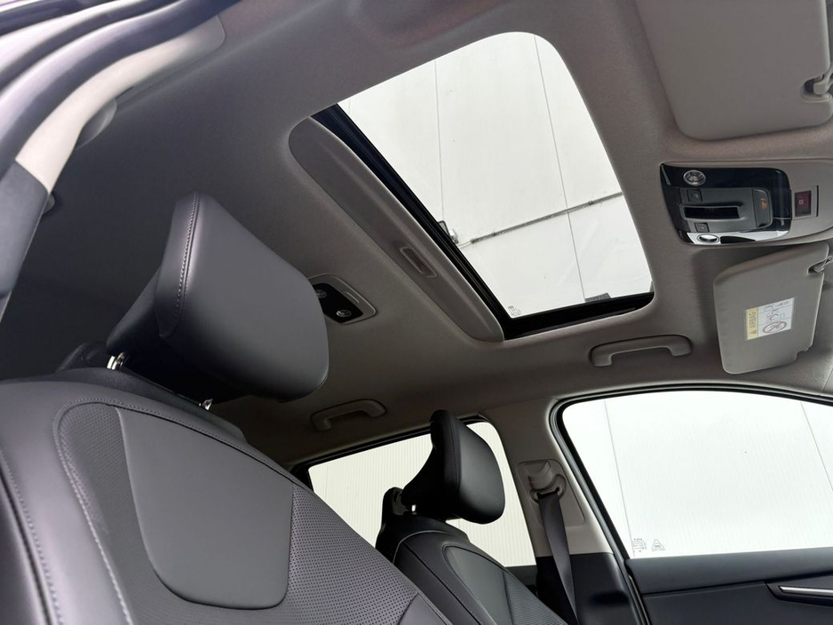 2026 Kia Niro - image 21