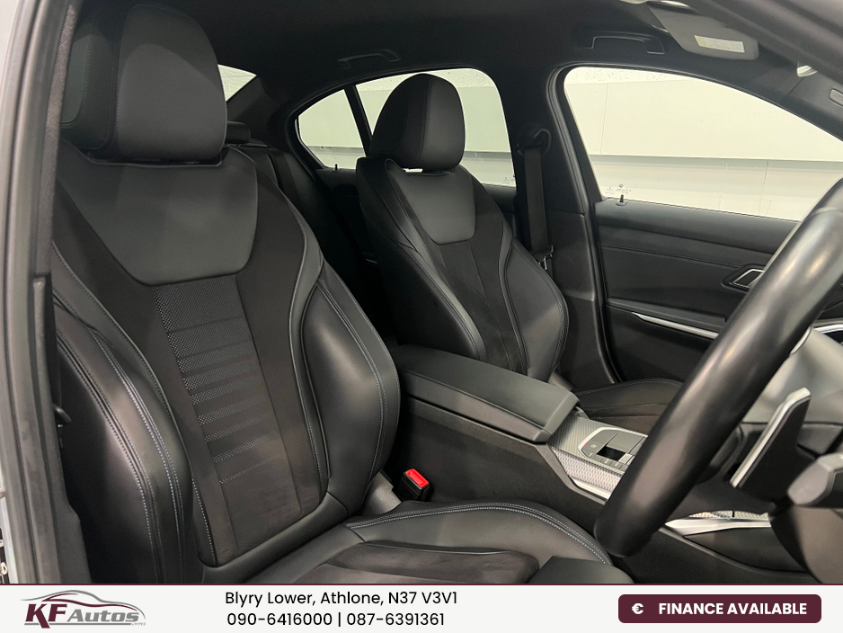 2023 BMW 3 Series - image 17