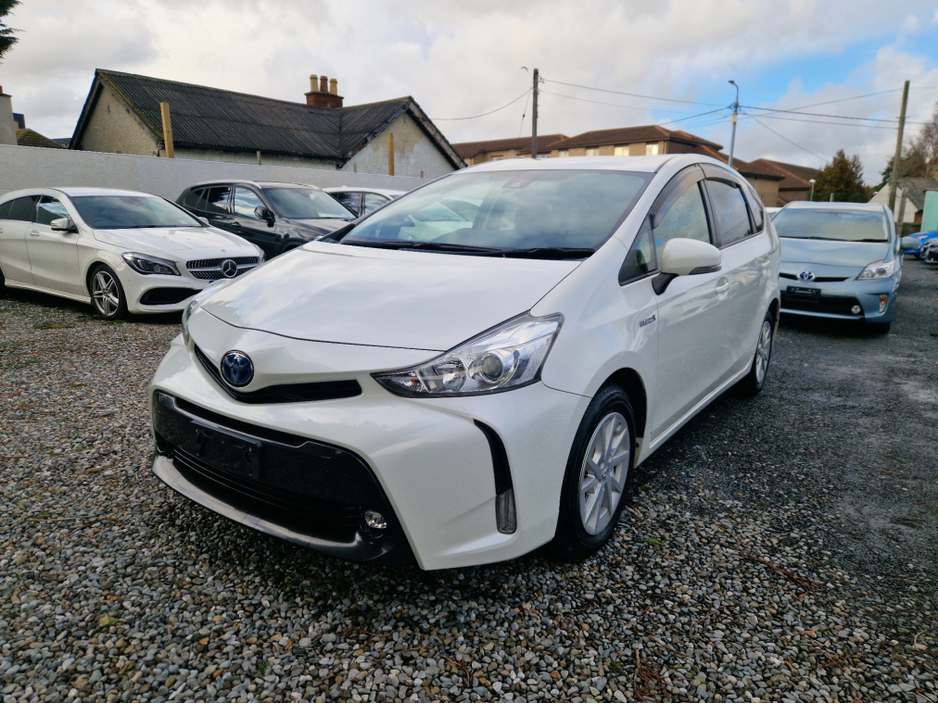 2019 Toyota Prius Alpha 7 seater self charging Hybrid €22,450