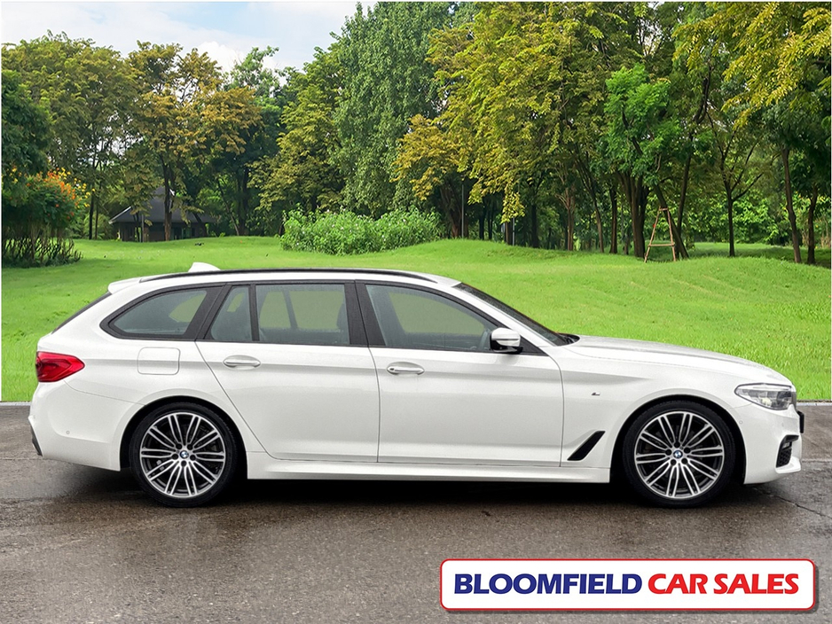 2018 BMW 5 Series MSPORT TOURING , AUTO // LOW MILEAGE €29,950