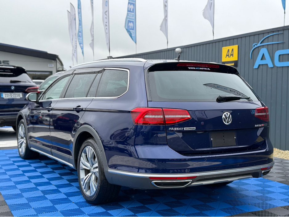 2020 Volkswagen Passat - image 5