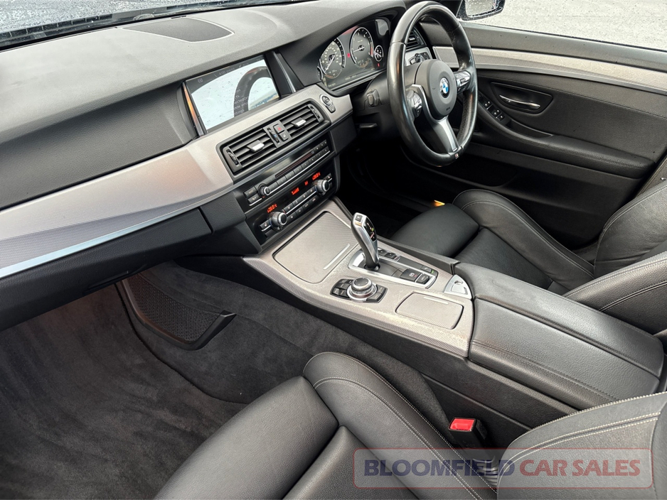 2016 BMW 5 Series 520D MSPORT , AUTO // LOW MILEAGE €17,950