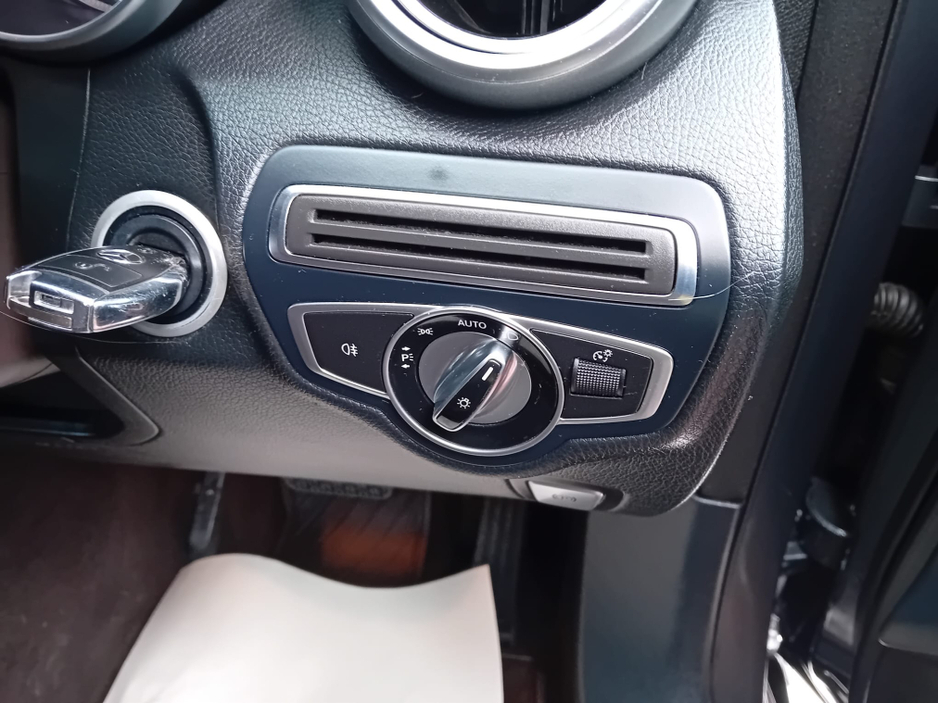 2016 Mercedes-Benz GLC Class GLC 220 D 4MATIC EXCLUSIVE 5DR AUTO @ REDDY2DRIVE LTD €22,850