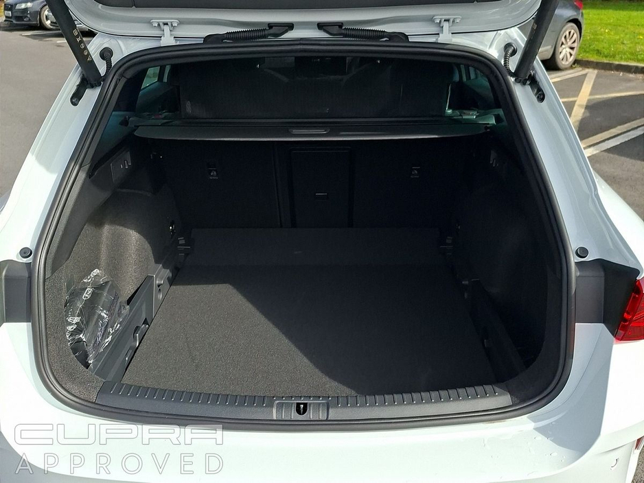 2026 Cupra Leon - image 12