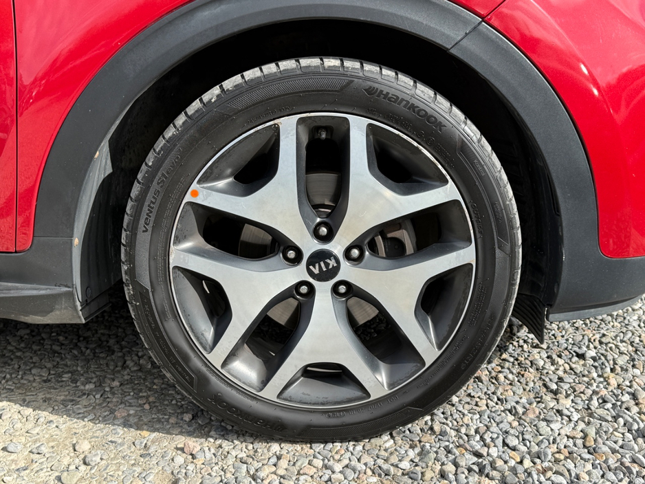2018 Kia Sportage - image 9