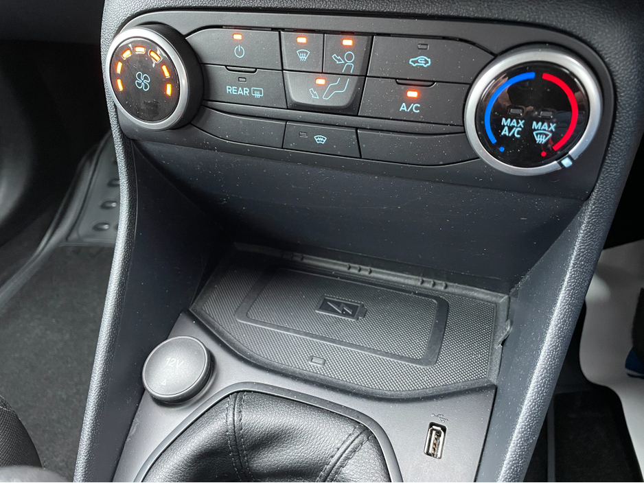 2022 Ford Fiesta TREND CONNECTED 1.0T 100 5DR LOW KMS €17,995