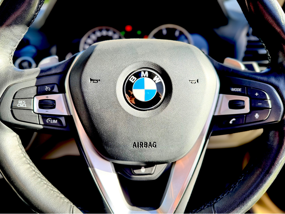 2018 BMW X3 - image 9