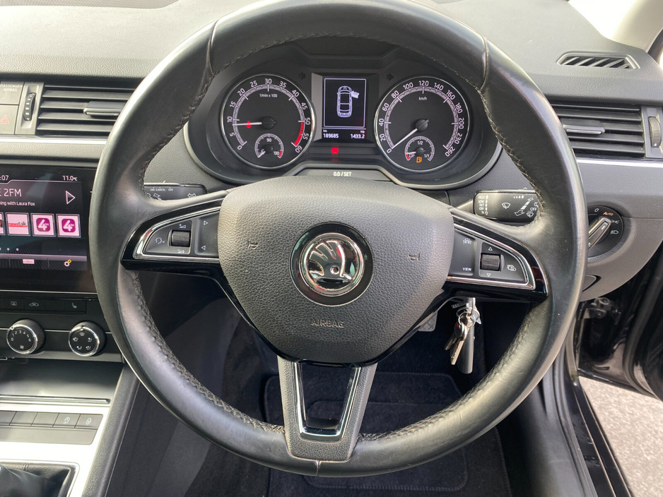 2019 Skoda Octavia - image 14