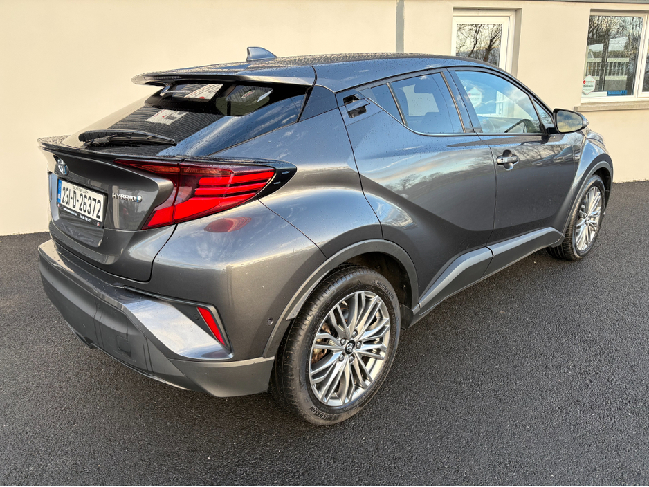 2023 Toyota C-HR HYBRID SOL 4DR AUTO €23,950