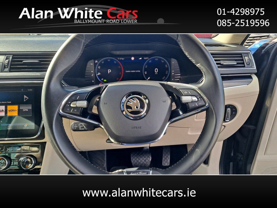 2022 Skoda Superb - image 21