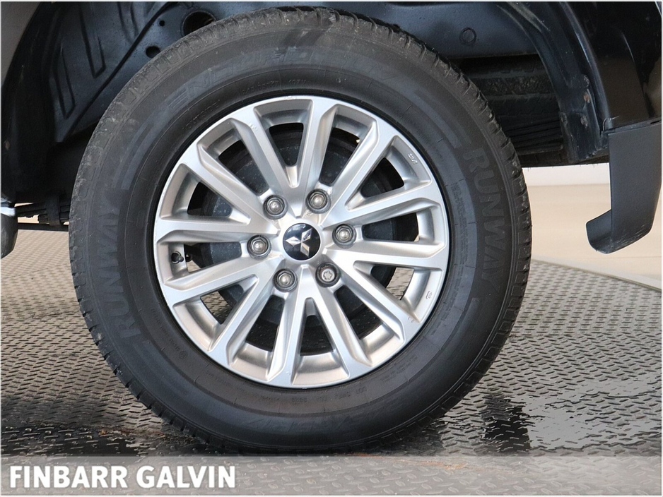 2019 Mitsubishi L200 - image 14