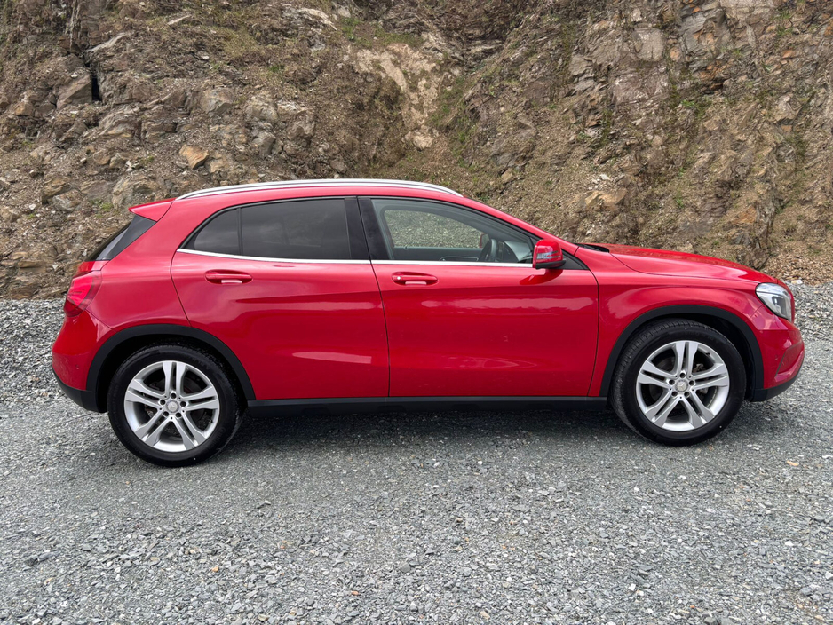 2015 Mercedes-Benz GLA Class - image 2