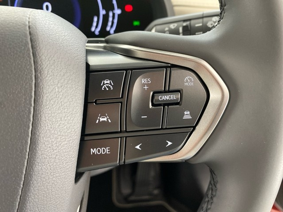 2025 Lexus LBX Elegant €39,950