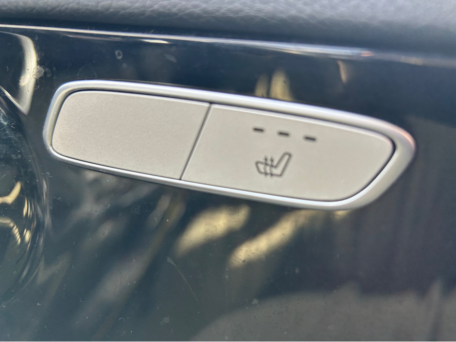 2018 Mercedes-Benz C Class - image 14