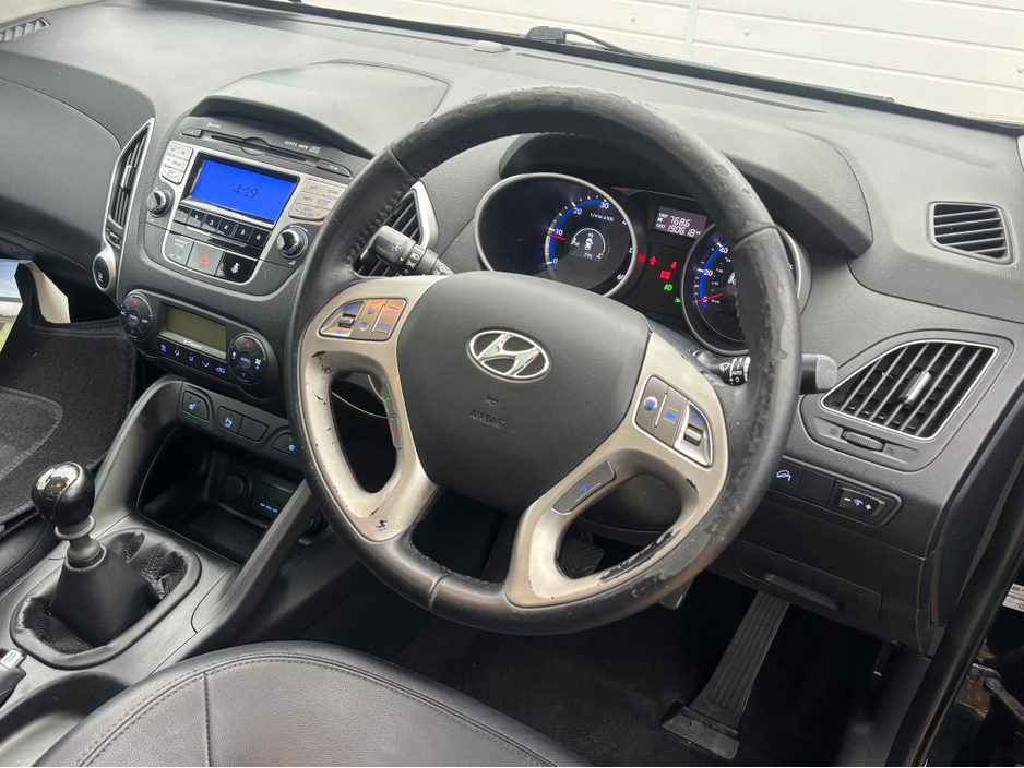 2013 Hyundai ix35 - image 7