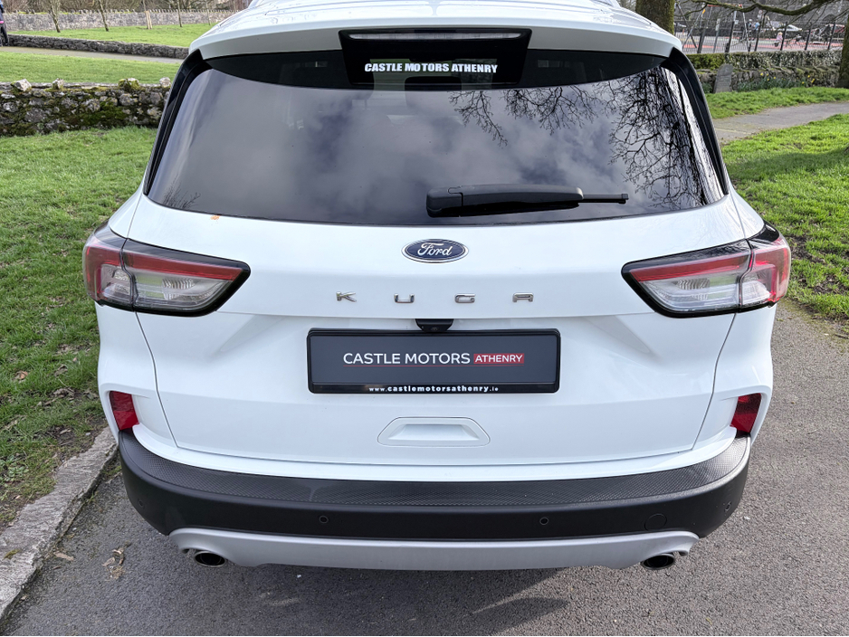 2021 Ford Kuga - image 15