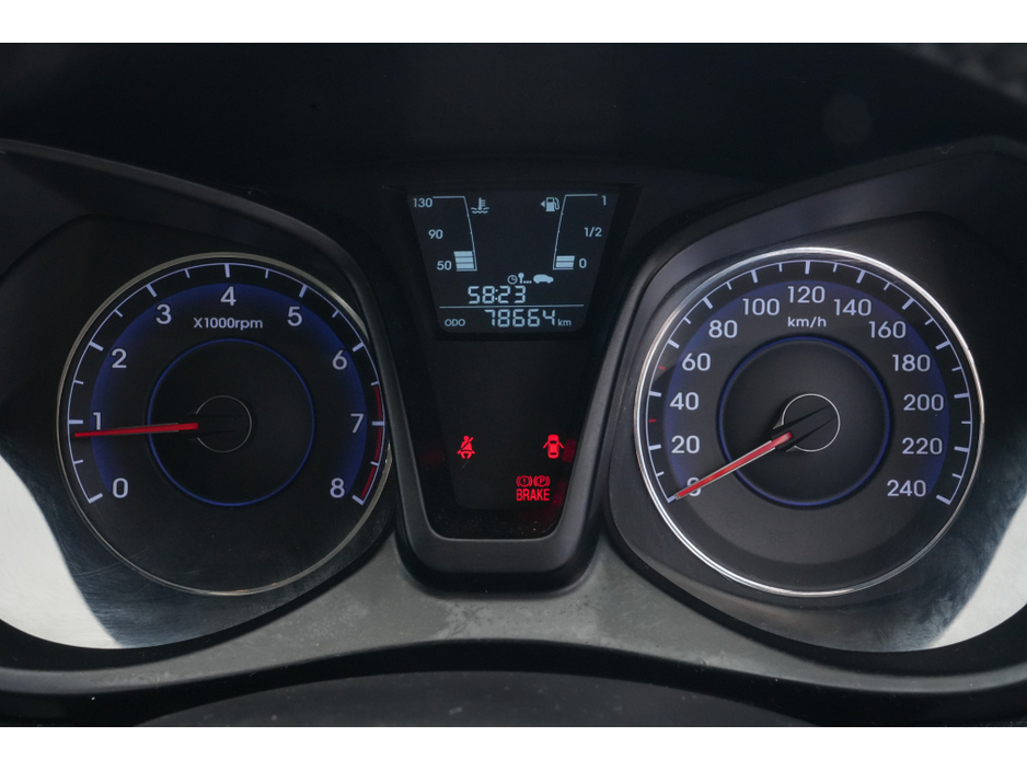 2013 Hyundai ix20 - image 12