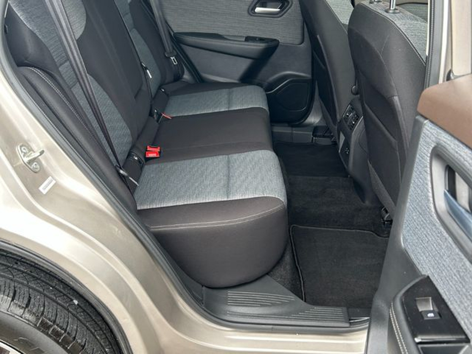 2023 Nissan X-Trail - image 13